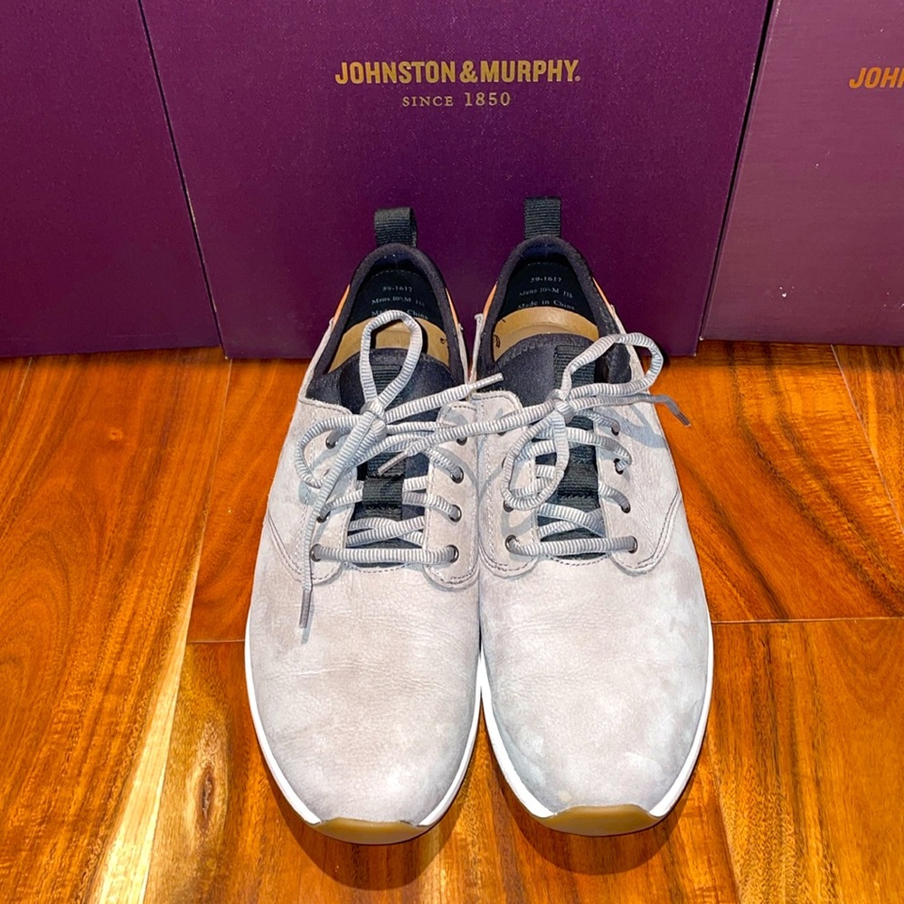 Like New Johnston & Murphy, Keating Sockless Newbuck Casual Shoe